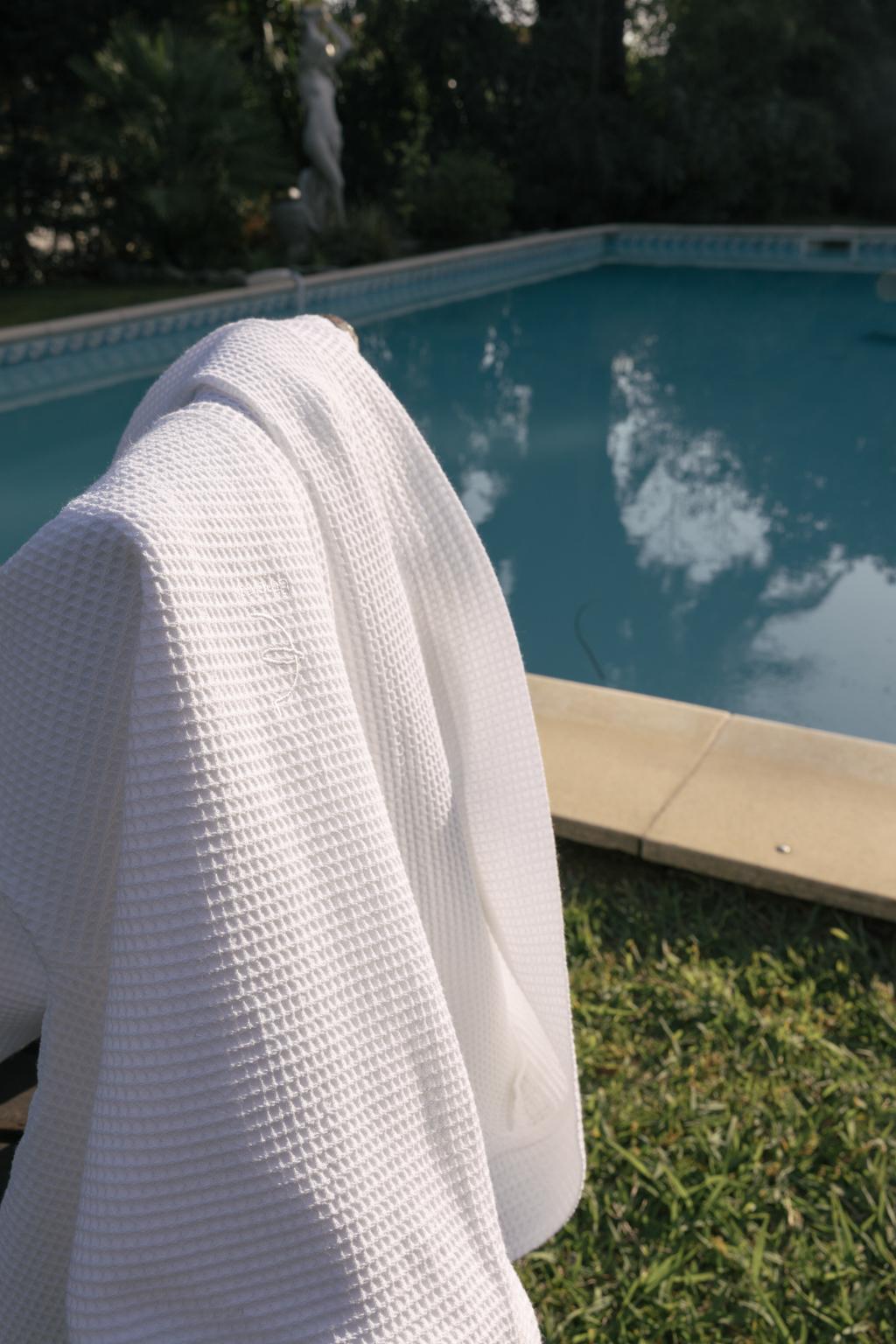 Descamps X Ethereal Summer Bathrobe